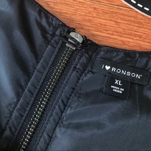 Fitted Sleeveless Little Black Dress I ❤️ Ronson - Picture 3 of 7